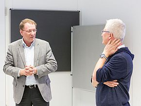 Begrüßung von Jens Wenzel durch Herrn Klaus